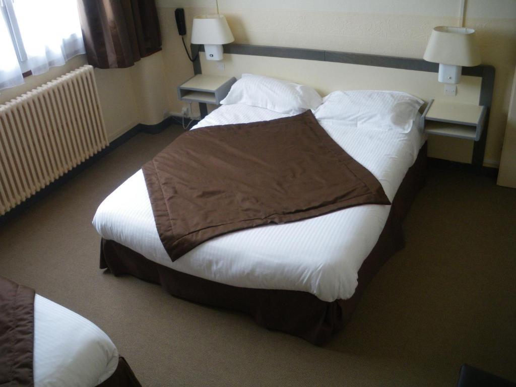 Hotel Continental Vierzon Eksteriør bilde